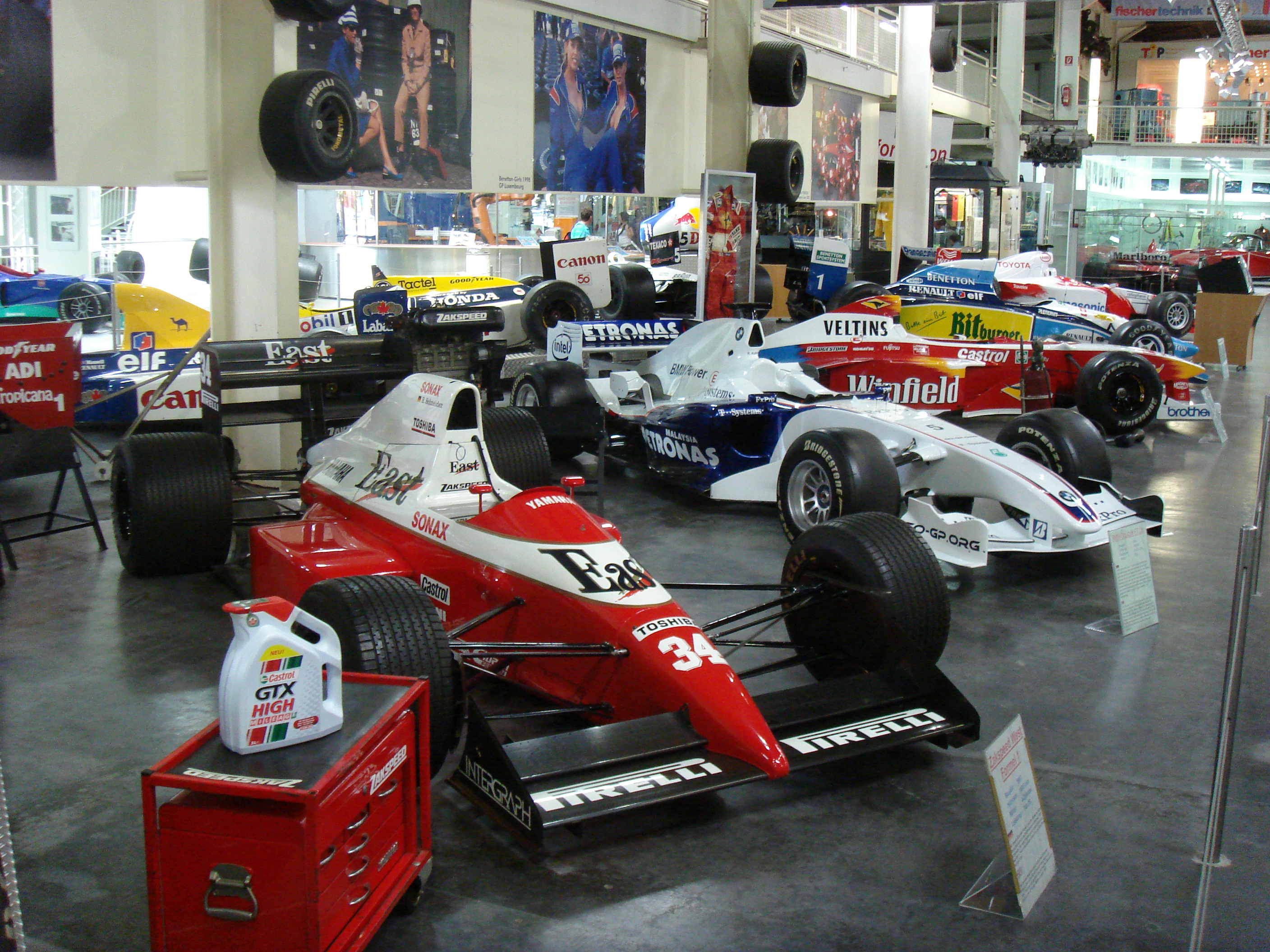 Ultimate Garage